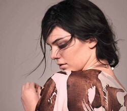 Kendall Jenner para MANGO