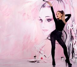 M·A·C VIVA GLAM X ARIANA GRANDE