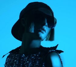#ChanelSunglasses com Cara Delevingne