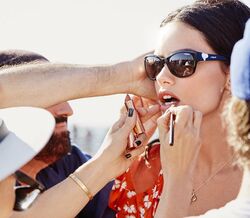 Adriana Lima para Vogue Eyewear