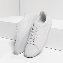 tenis brancos senhora