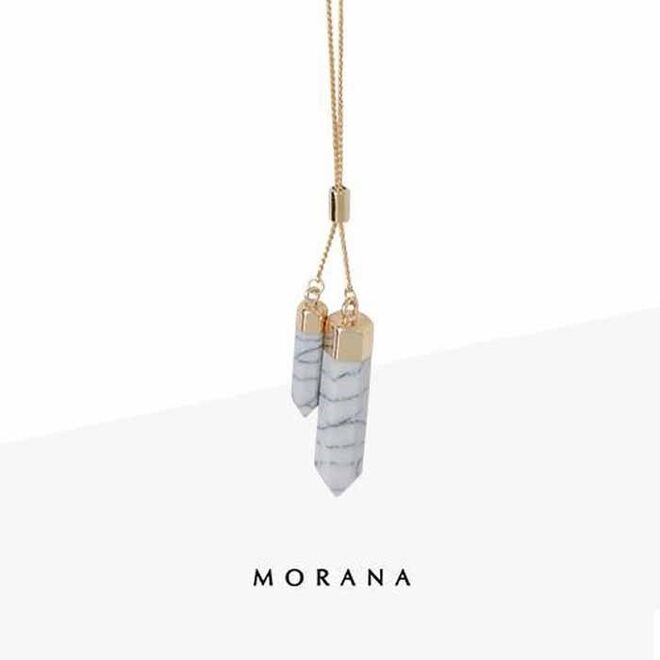 STREET LIFE | Colar em metal com resina, €41, Morana