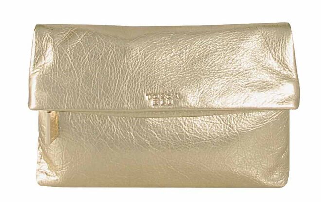 NOVOS OLHARES | Clutch em pele, €165, Tosca Blu