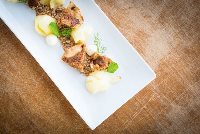 Queijada da Graciosa com Ananás em especiarias