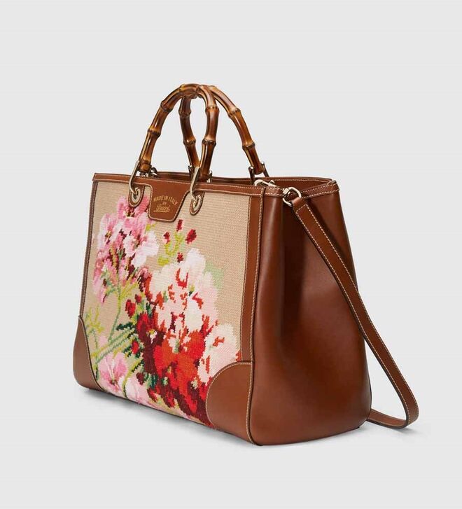 Carteira em pele com algodão e bambu, €2980, Gucci 