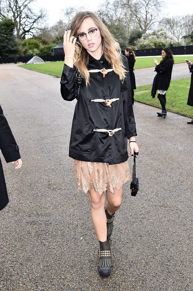 Suki Waterhouse