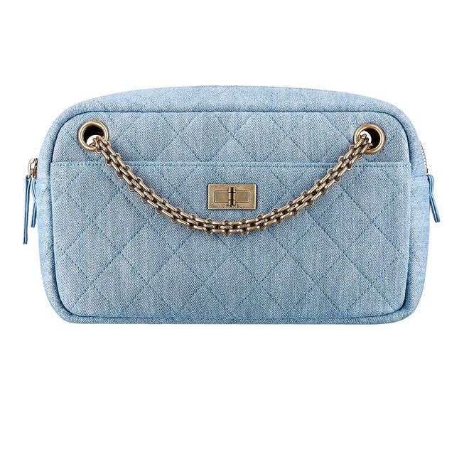 ACESSÓRIOS | Carteira em denim, €2800, Chanel 