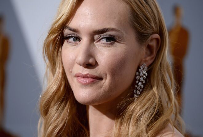 Kate Winslet | No ano passado, durante o discurso de agradecimento pelo terceiro BAFTA, Kate Winslet disse: “Quando era mais nova, aos 14 anos, uma professora de teatro disse-me que era capaz de me sair bem se ficasse feliz com papéis de raparigas gordas.”