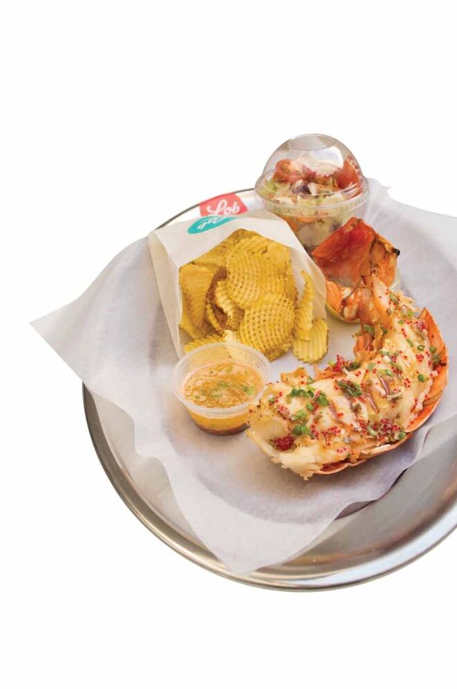 Lob – Lobster&Secrets | Miss Diva (sanduíche com manteiga de corais, €13,50), Green Lob (salada, €7,50) ou L’bisque (creme aveludado, €3,50). | https://goo.gl/hFyQDT 