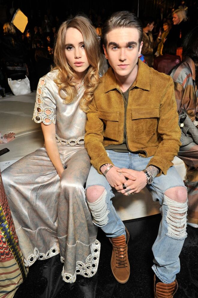 Suki Waterhouse e Gabriel Day-Lewis em H&M