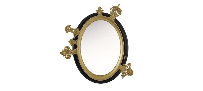 Espelho Sissi da coleção "Sissi of Austria and Hungary", BESSA (preço sob consulta)