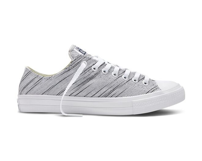 Converse (preço sob consulta)