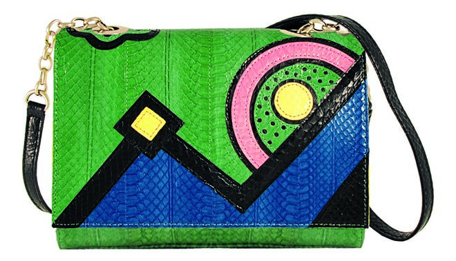 BELAS ARTES | Carteira em pele, €253, Tosca Blu