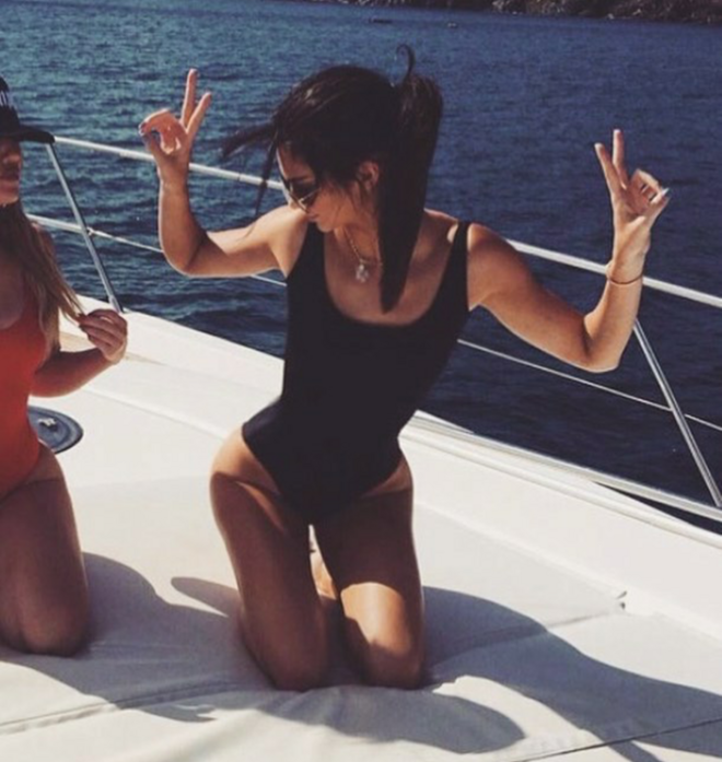 Kendall Jenner usa biquíni Filípe Faísca x Voke