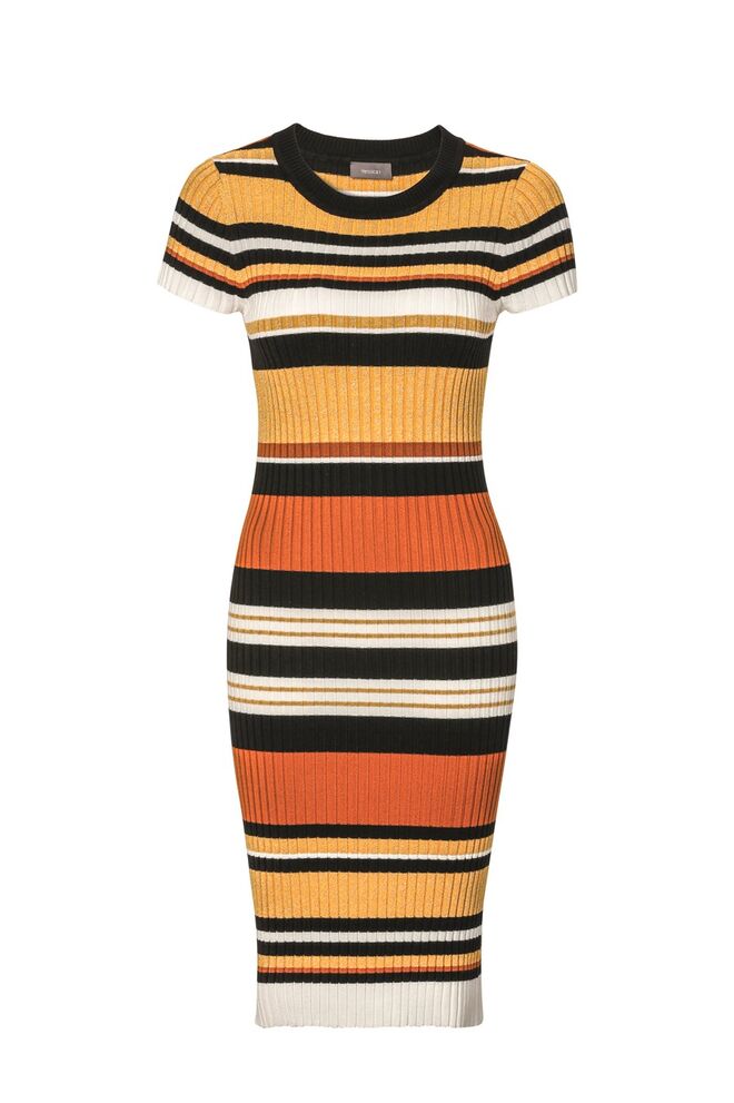 Vestido em malha de algodão, €29,90, C&A