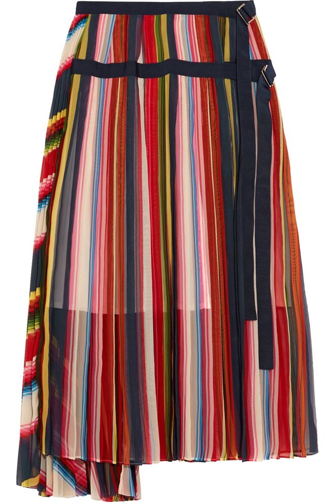 Saia em chiffon de seda, €765, Sacai