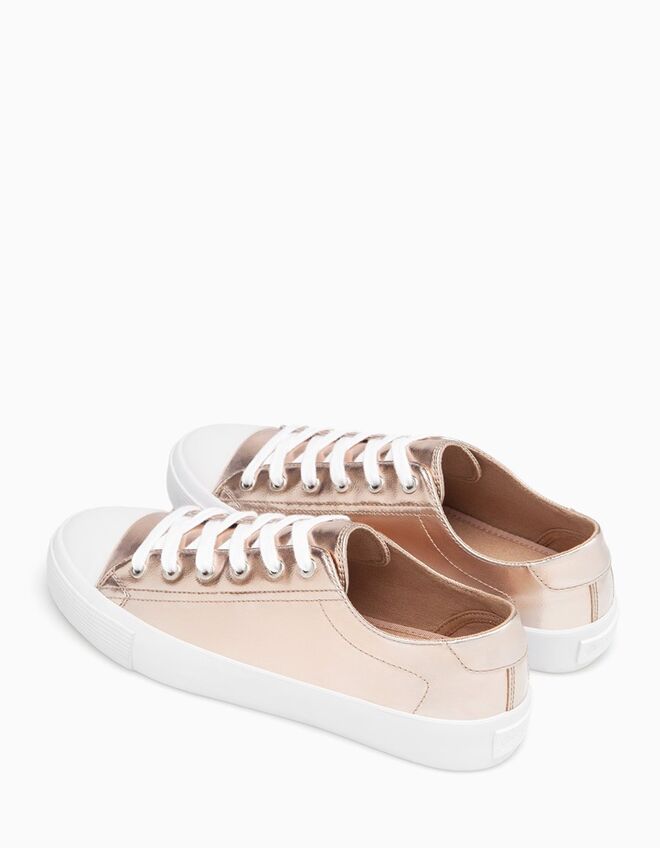 Stradivarius €19.95