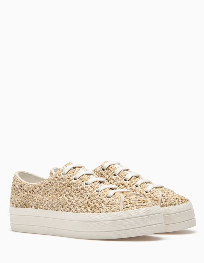 Stradivarius €29.95