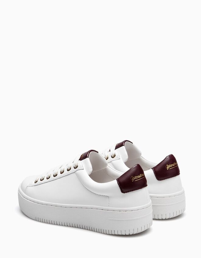 Stradivarius €29.95