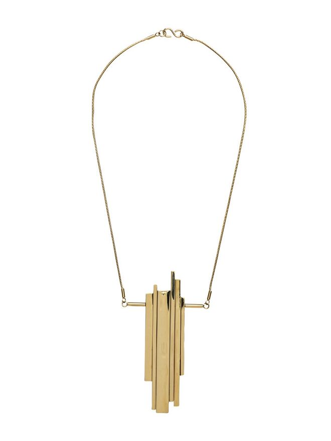 TRINTAS | Colar em metal, €200, by Malene Birger