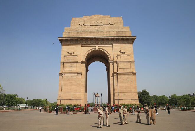 DIA 2 - India Gate, um memorial aos soldados que lutaram na I Guerra Mundial. 
