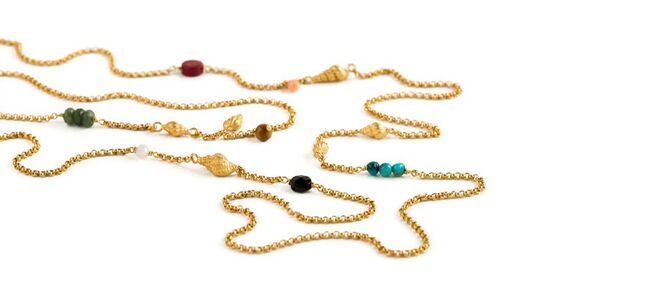 Sopro, Mar, Colar em prata banhado a ouro, €115