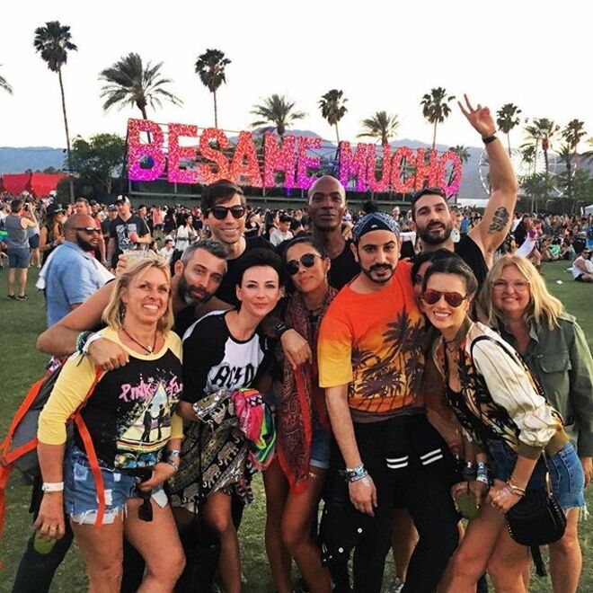 Alessandra Ambrosio com amigos @alessandraambrosio