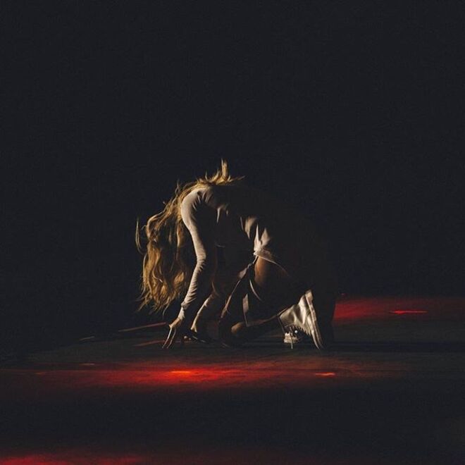 Ellie Goulding @elliegoulding