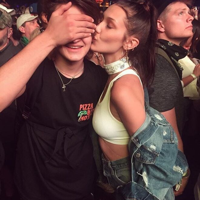 Anwar e Bella Hadid @bellahadid