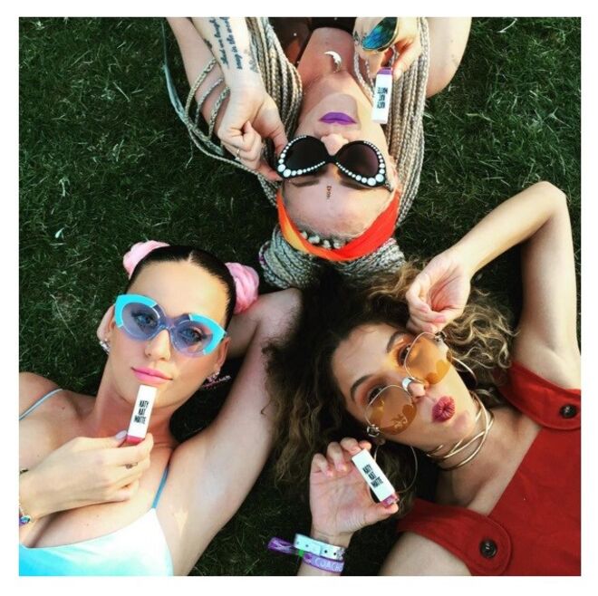 @katyperry @cleowade @sarahhudsonxx