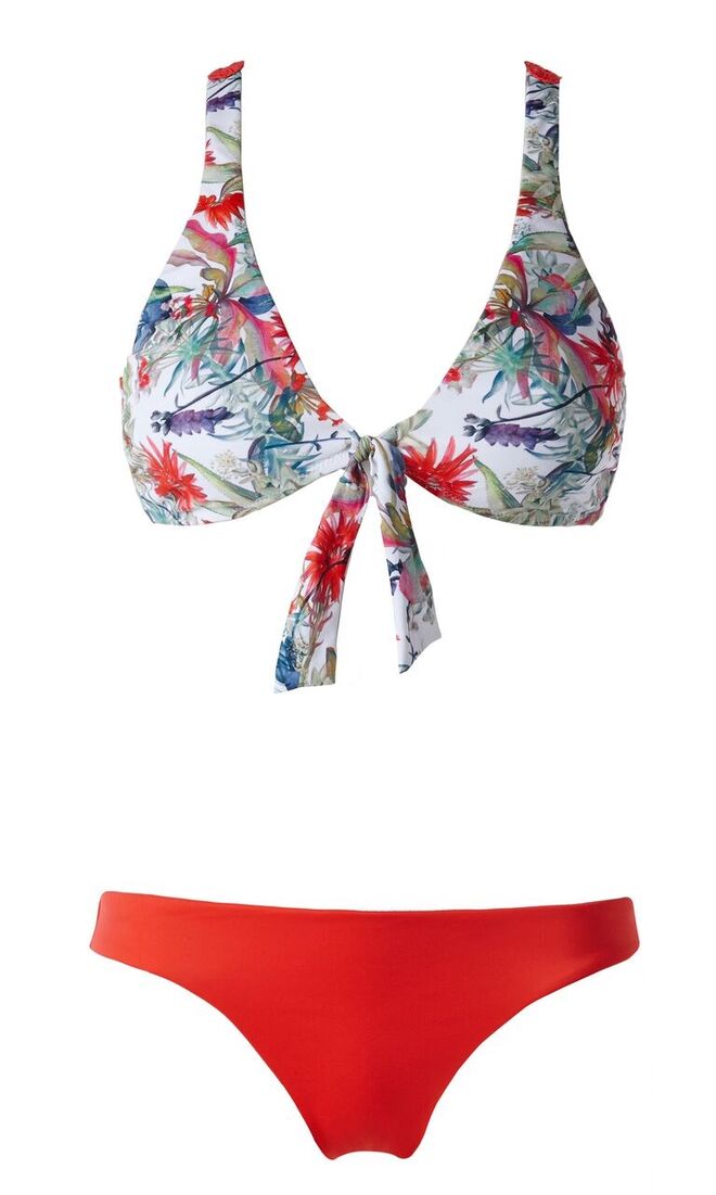 Calzedonia (preço sob consulta)