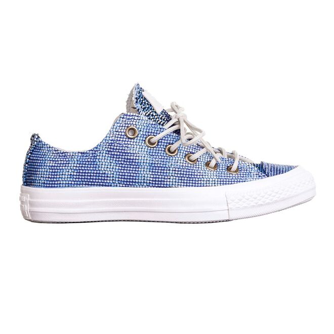 Ténis Converse, Vila do Conde The Style Outlets, €55