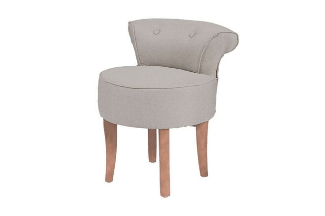 Cadeira Alizea, em Showroomprive.pt, €47