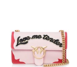 LOVE foi criada para ser uma It bag