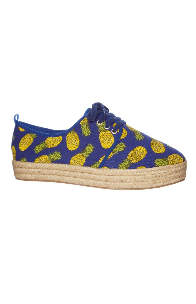 Espadrilles, €13