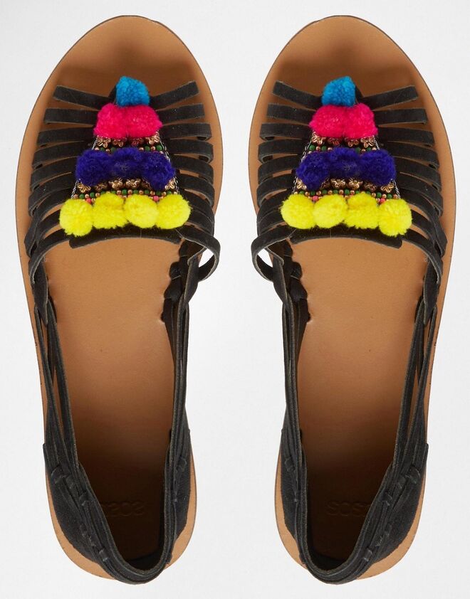 ASOS JAFAR Leather Embellished Summer Shoes €35.21