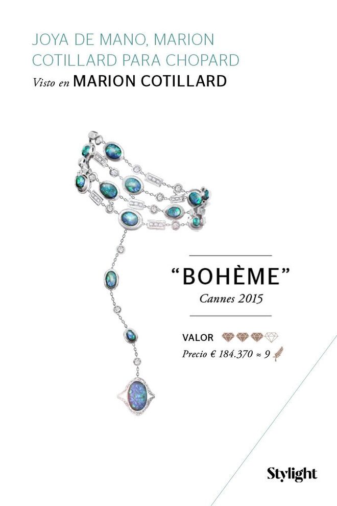 Marion Cotillard usou uma pulseira da Chopard com opalas negras australianas de origem sustentável. A peça vale quase 10 vezes mais do que a Palma de Ouro. Cannes 2015