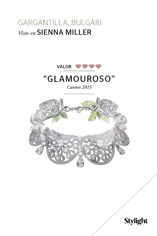 Sienna Miller usou uma gargantilha da Bulgari feita com ouro branco e 15 diamantes lapidados em formato de pêra e 6 diamantes com corte brilhante. Cannes 2015 