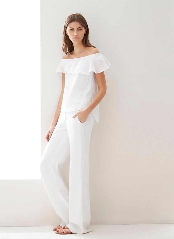 Adolfo Dominguez, €85