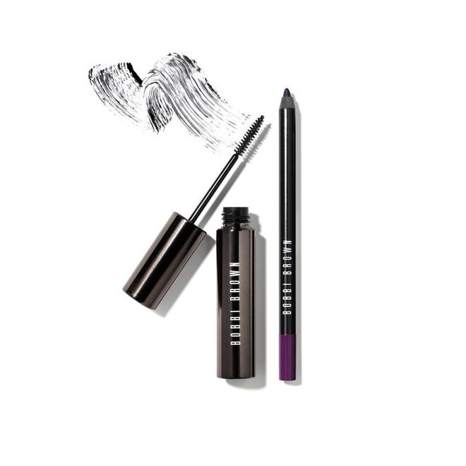 Long Wear Mascara, Bobbi Brown. Introduz a sua nova fórmula para pestañas - Eye Opening Mascara- uma fórmula rica e dramática, que define as pestanas, desde a raiz até à ponta, elevando-as a alturas extremas. €28.50