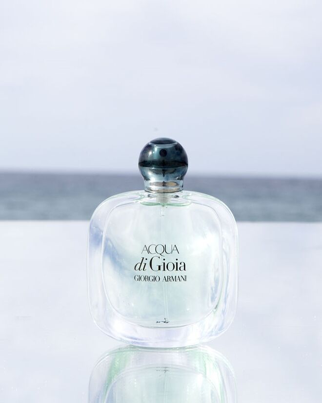 ACQUA DI GIOIA, de Giorgio Armani. Uma fragrância que se impõe para o verão.