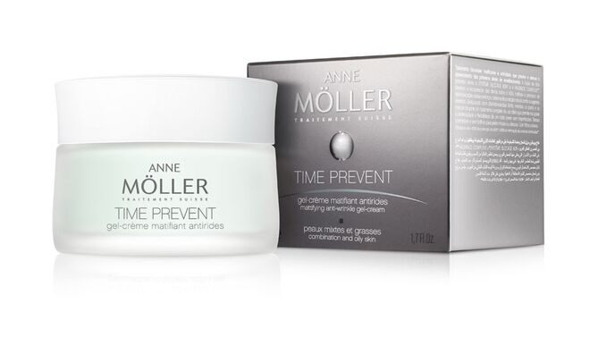 Anne Möller Time Prevent Gel Creme MATIFIANT. Gama biocelular anti-idade. Uma linha de tratamento que previne e atenua os primeiros sinais do envelhecimento, prolongando a juventude celular da pele. Um tratamento completo protetor de uso diário para recuperar a luminosidade e elasticidade de um rosto jovem.  Ideal para os primeiras sinais de envelhecimento da pele, para proteger do sol e para prevenir rugas e manchas, €34.50