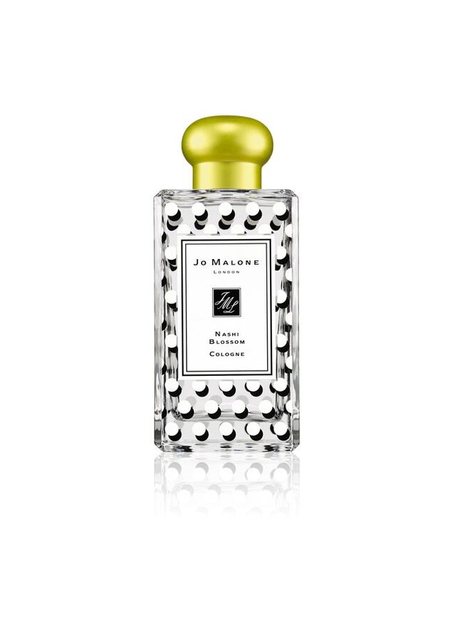  Edição limitada. Colónia Nashi Blossom, Jo Malone. Um aroma delicado numa embalagem inspirada na flor de nashi. Divertida, Radiante