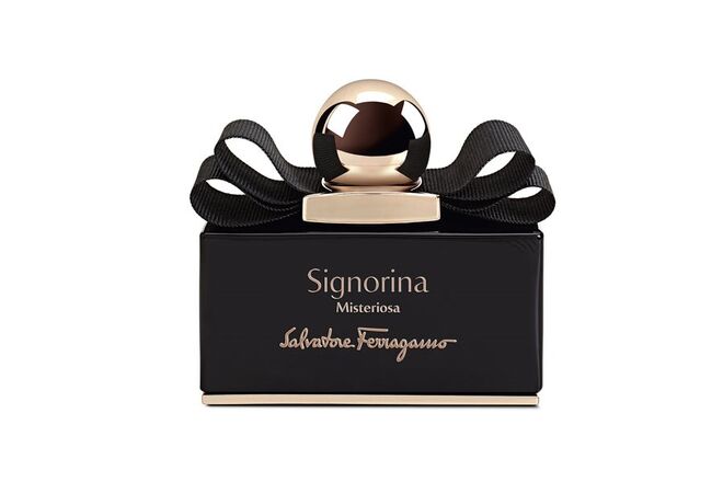 Signorina Misteriosa, de Salvatore Ferragamo. Ousado e elegante. Eau de Parfum, 100ml, €109