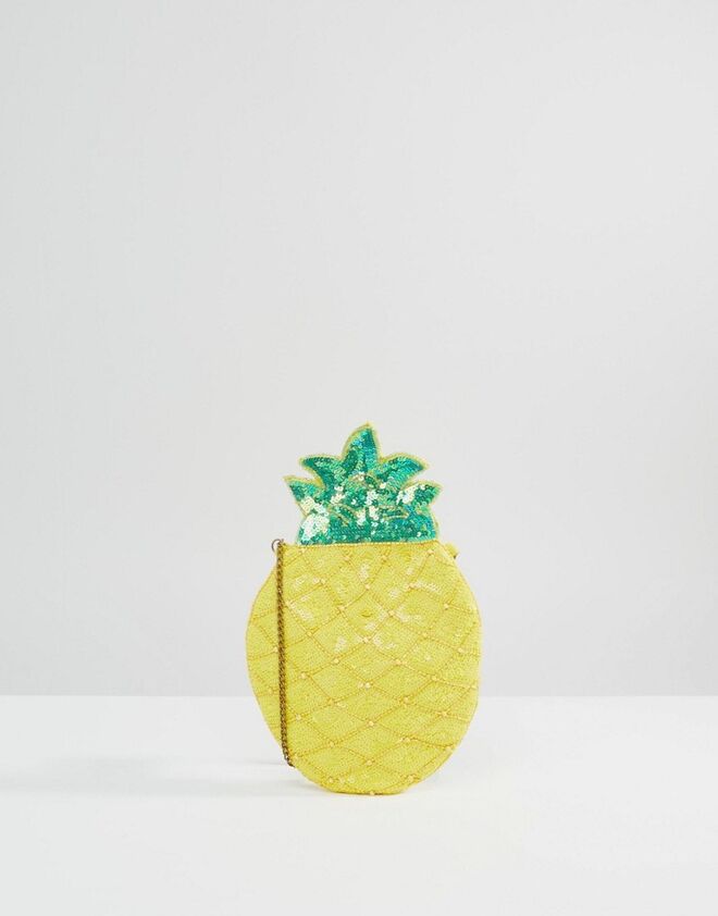 New Look Embellished Pineapple Clutch €28.15 ASOS
