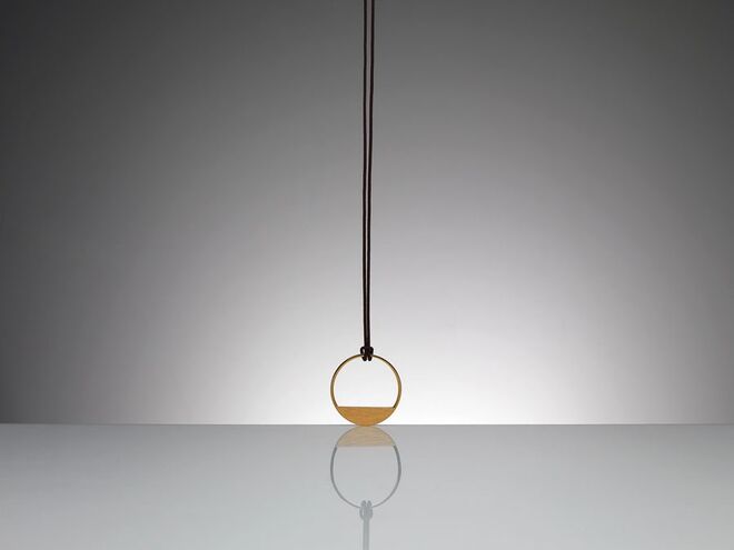 Sobreposição de colares, Elements NUT, Ouro com fio em algodão