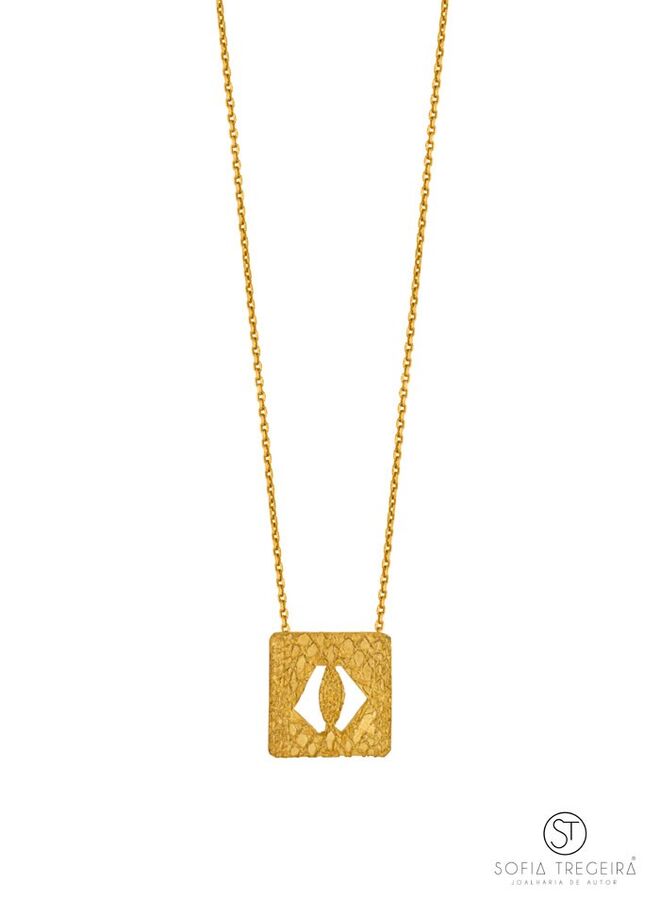 Sofia Tregeira, Lace, Fio em prata banhada a ouro, €40