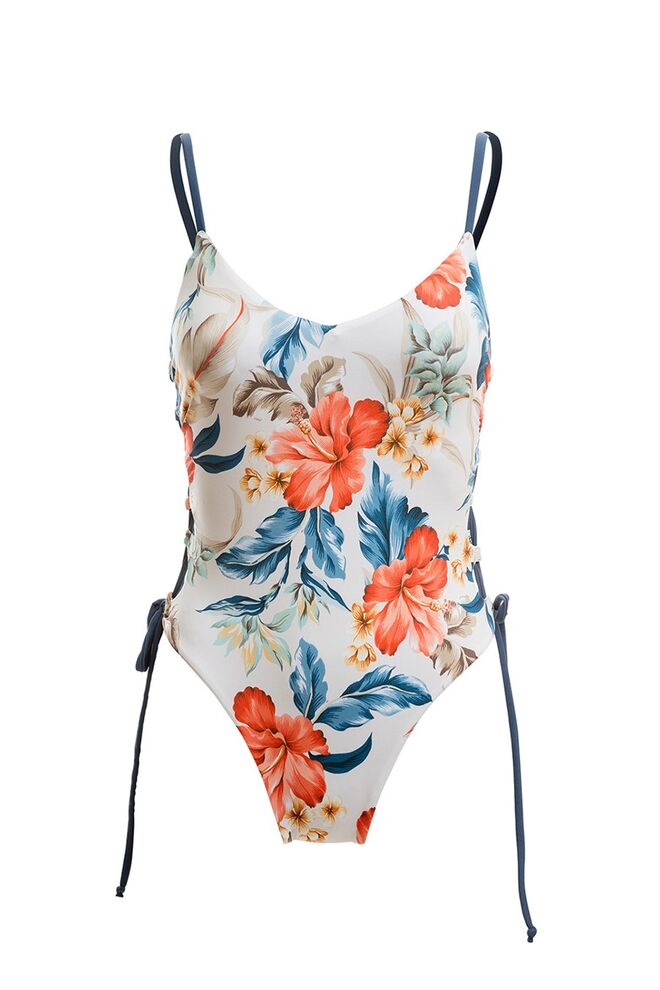 Fato de Banho by Carolina Patrocínio, €105