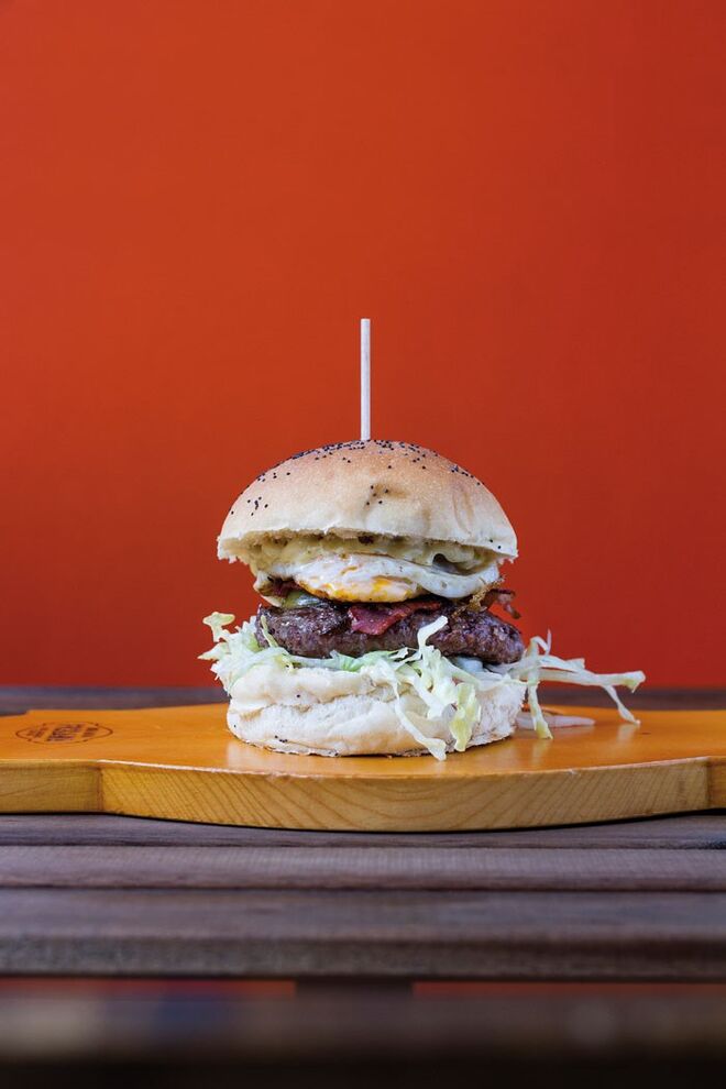 PORTO - DONA MARIA PREGARIA (Créditos JSaramago)