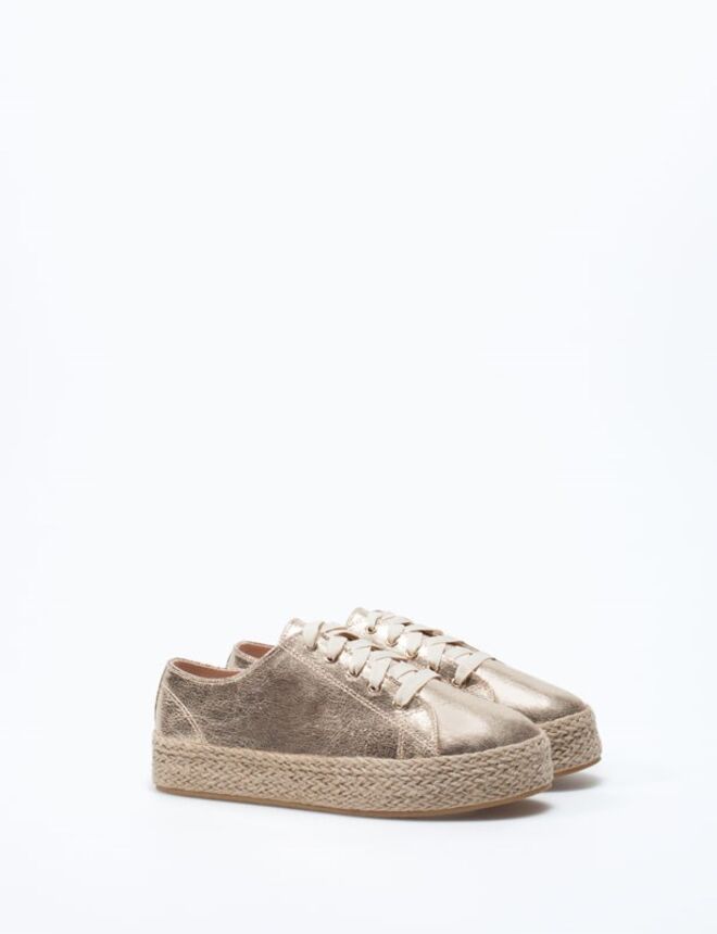 Lefties, €17,99